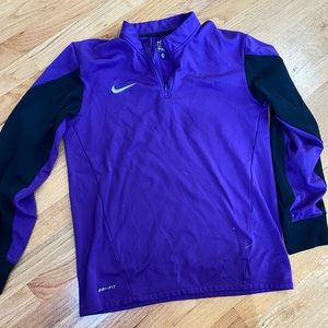 Nike dry fit long sleeve